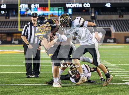 Thumbnail 2 in Worth County/Northeast Nodaway vs. Drexel/Miami - MSHSAA Show-Me Bowl photogallery.