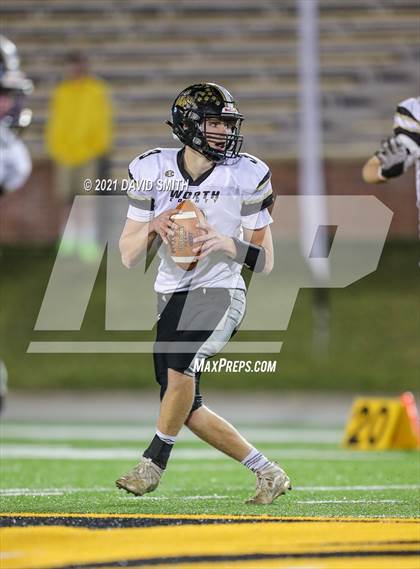 Thumbnail 3 in Worth County/Northeast Nodaway vs. Drexel/Miami - MSHSAA Show-Me Bowl photogallery.