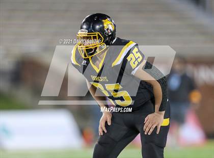 Thumbnail 2 in Worth County/Northeast Nodaway vs. Drexel/Miami - MSHSAA Show-Me Bowl photogallery.