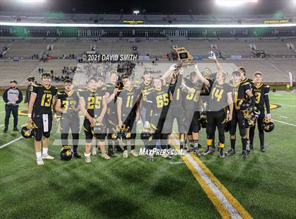 Thumbnail 2 in Worth County/Northeast Nodaway vs. Drexel/Miami - MSHSAA Show-Me Bowl photogallery.