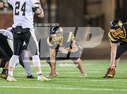 Thumbnail 2 in Worth County/Northeast Nodaway vs. Drexel/Miami - MSHSAA Show-Me Bowl photogallery.