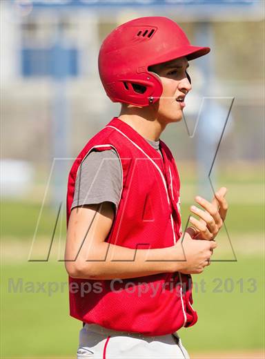 null - Photo 01