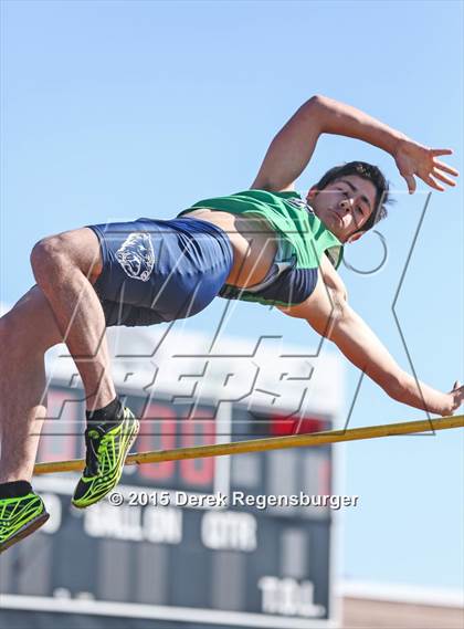 Thumbnail 3 in Mountain Range Mustang Invitational photogallery.