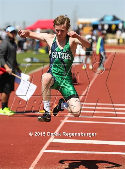 Thumbnail 1 in Mountain Range Mustang Invitational photogallery.