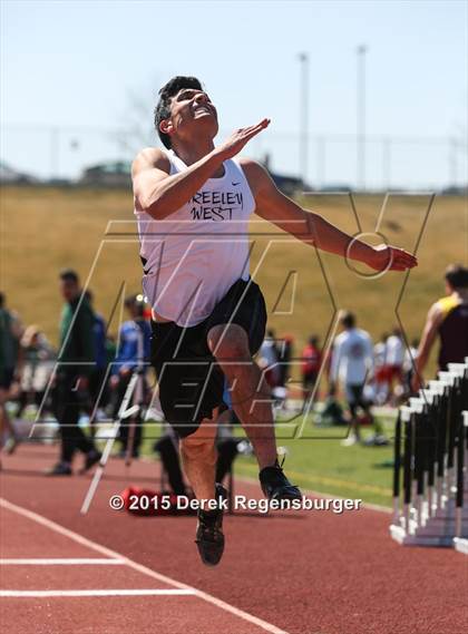 Thumbnail 3 in Mountain Range Mustang Invitational photogallery.