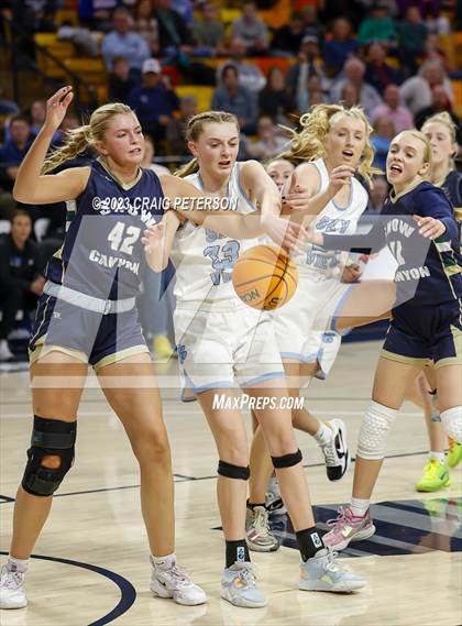 Thumbnail 1 in Snow Canyon vs. Sky View (UHSAA 4A Semifinal) photogallery.