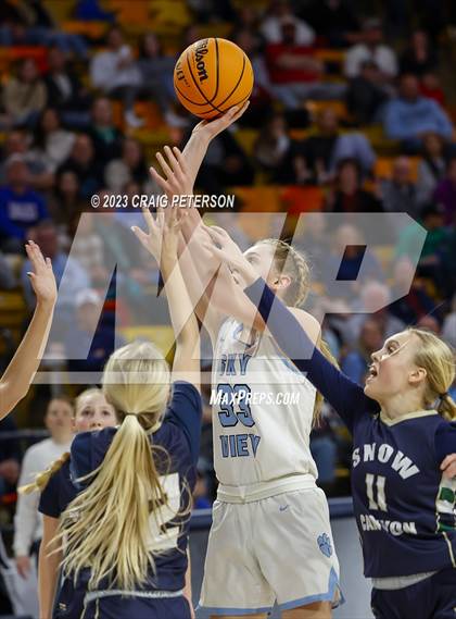 Thumbnail 2 in Snow Canyon vs. Sky View (UHSAA 4A Semifinal) photogallery.