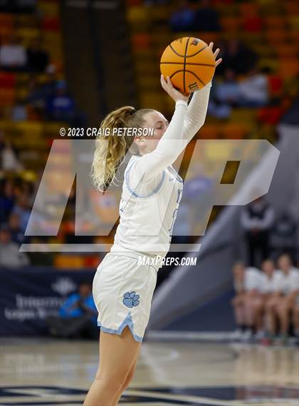 Thumbnail 3 in Snow Canyon vs. Sky View (UHSAA 4A Semifinal) photogallery.