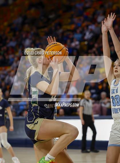 Thumbnail 2 in Snow Canyon vs. Sky View (UHSAA 4A Semifinal) photogallery.