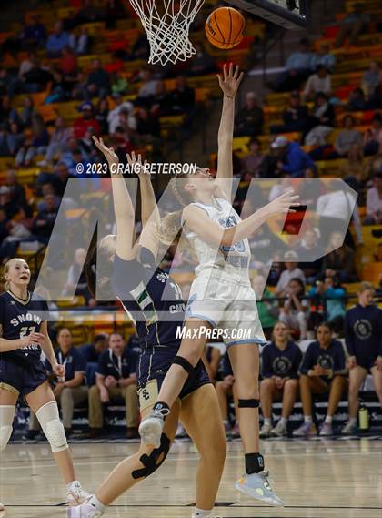 Thumbnail 3 in Snow Canyon vs. Sky View (UHSAA 4A Semifinal) photogallery.