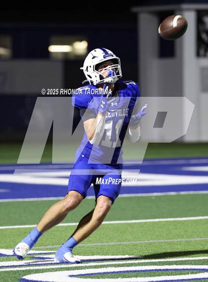 Thumbnail 1 in Columbus @ Needville photogallery.