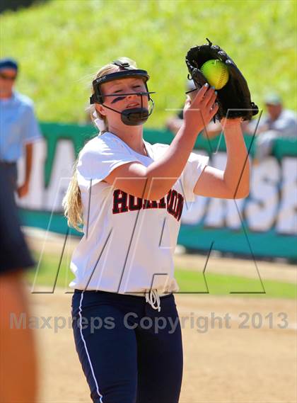 Thumbnail 1 in Horizon vs. Santa Fe Christian (CIF SDS D5 Final) photogallery.