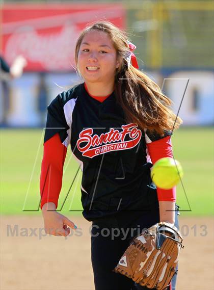 Thumbnail 3 in Horizon vs. Santa Fe Christian (CIF SDS D5 Final) photogallery.