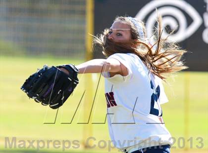 Thumbnail 3 in Horizon vs. Santa Fe Christian (CIF SDS D5 Final) photogallery.