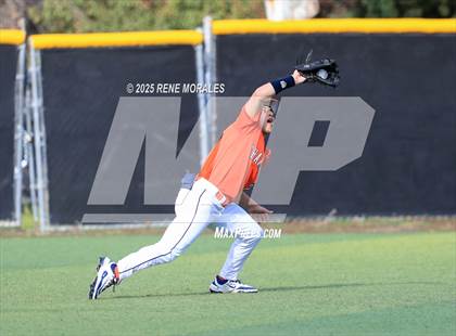 Thumbnail 1 in Chaminade vs St Francis photogallery.