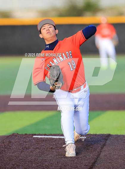 Thumbnail 3 in Chaminade vs St Francis photogallery.