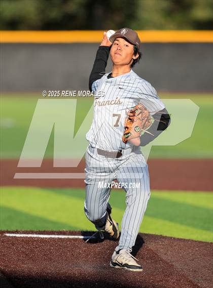 Thumbnail 2 in Chaminade vs St Francis photogallery.