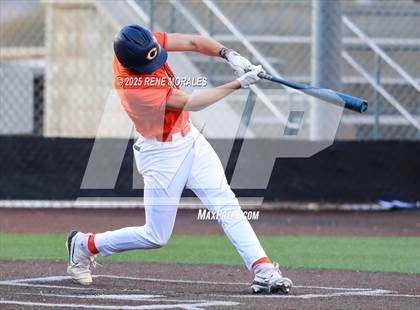 Thumbnail 2 in Chaminade vs St Francis photogallery.