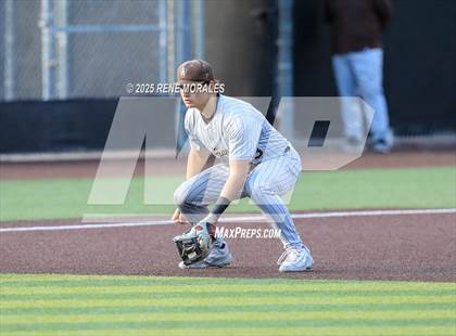 Thumbnail 2 in Chaminade vs St Francis photogallery.