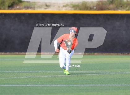 Thumbnail 3 in Chaminade vs St Francis photogallery.