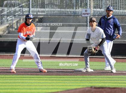 Thumbnail 3 in Chaminade vs St Francis photogallery.