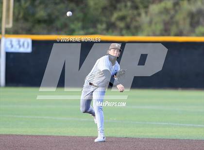 Thumbnail 3 in Chaminade vs St Francis photogallery.
