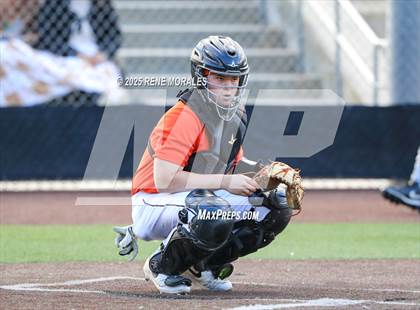 Thumbnail 2 in Chaminade vs St Francis photogallery.