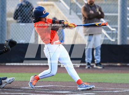 Thumbnail 2 in Chaminade vs St Francis photogallery.