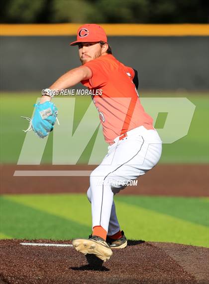 Thumbnail 3 in Chaminade vs St Francis photogallery.