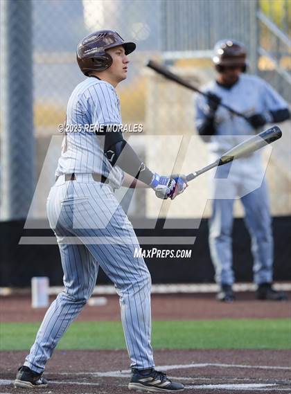 Thumbnail 1 in Chaminade vs St Francis photogallery.