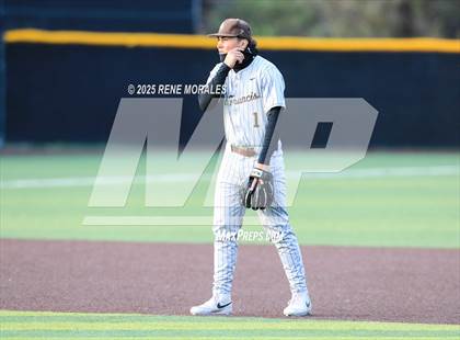 Thumbnail 3 in Chaminade vs St Francis photogallery.