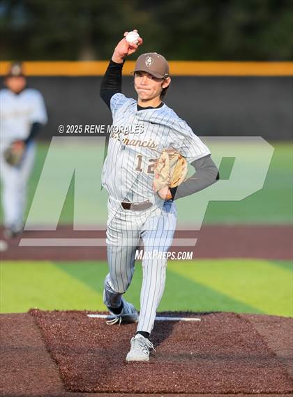 Thumbnail 1 in Chaminade vs St Francis photogallery.