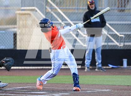 Thumbnail 2 in Chaminade vs St Francis photogallery.