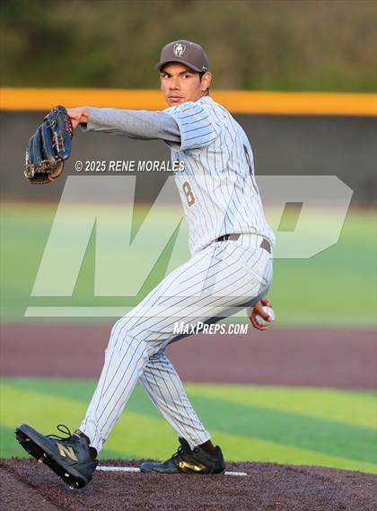 Thumbnail 1 in Chaminade vs St Francis photogallery.