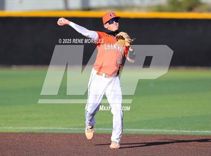 Thumbnail 3 in Chaminade vs St Francis photogallery.