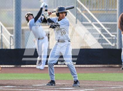 Thumbnail 2 in Chaminade vs St Francis photogallery.