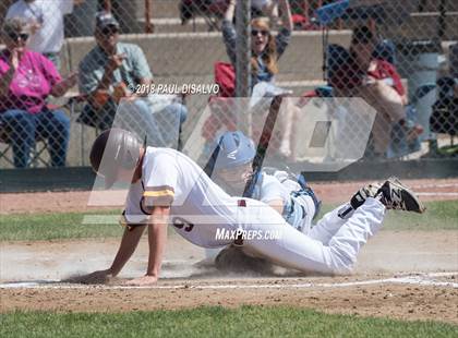 Thumbnail 2 in Valor Christian vs. Windsor (CHSAA 4A Championship Round) photogallery.