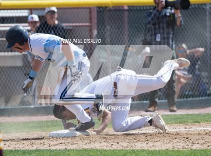 Thumbnail 1 in Valor Christian vs. Windsor (CHSAA 4A Championship Round) photogallery.