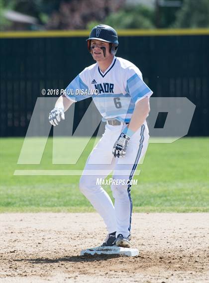 Thumbnail 2 in Valor Christian vs. Windsor (CHSAA 4A Championship Round) photogallery.