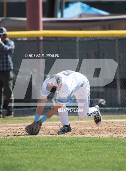 Thumbnail 2 in Valor Christian vs. Windsor (CHSAA 4A Championship Round) photogallery.