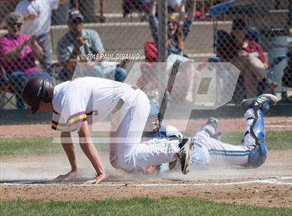 Thumbnail 1 in Valor Christian vs. Windsor (CHSAA 4A Championship Round) photogallery.