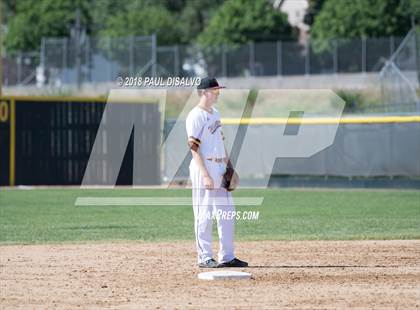 Thumbnail 2 in Valor Christian vs. Windsor (CHSAA 4A Championship Round) photogallery.