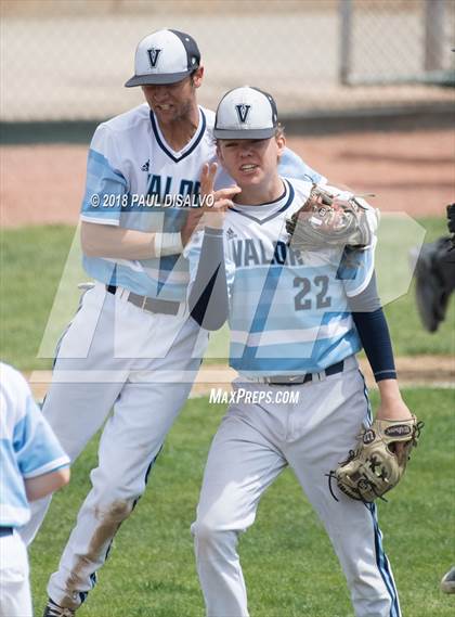 Thumbnail 3 in Valor Christian vs. Windsor (CHSAA 4A Championship Round) photogallery.