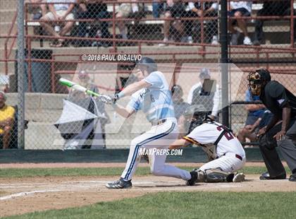 Thumbnail 2 in Valor Christian vs. Windsor (CHSAA 4A Championship Round) photogallery.