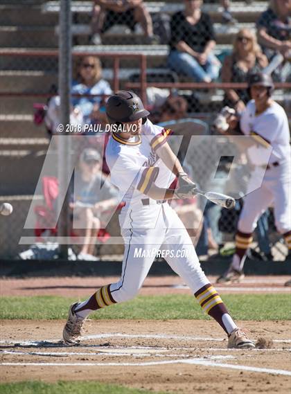 Thumbnail 3 in Valor Christian vs. Windsor (CHSAA 4A Championship Round) photogallery.