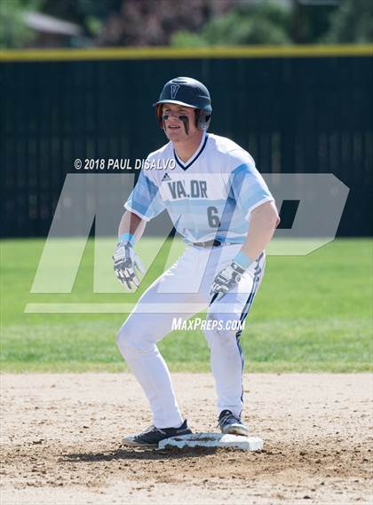 Thumbnail 1 in Valor Christian vs. Windsor (CHSAA 4A Championship Round) photogallery.