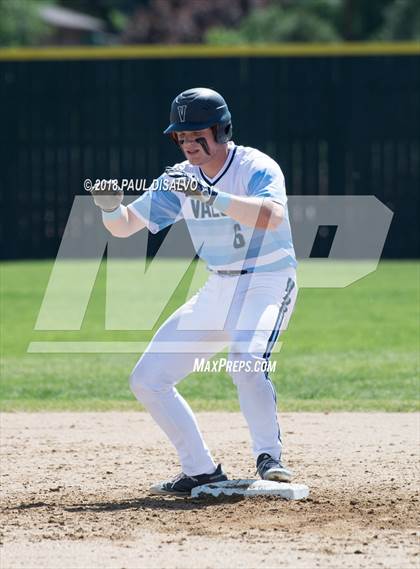 Thumbnail 1 in Valor Christian vs. Windsor (CHSAA 4A Championship Round) photogallery.