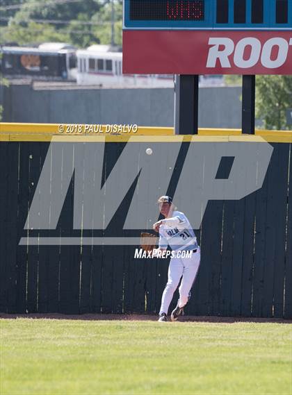 Thumbnail 2 in Valor Christian vs. Windsor (CHSAA 4A Championship Round) photogallery.
