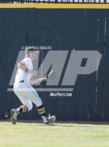 Thumbnail 3 in Valor Christian vs. Windsor (CHSAA 4A Championship Round) photogallery.