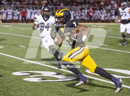 Thumbnail 3 in Brusly @ St. James(LHSAA Class 3A Quarterfinals) photogallery.